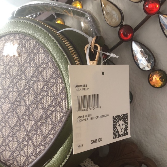 NWT Anne Klein Convertible Crossbody - Picture 3 of 9